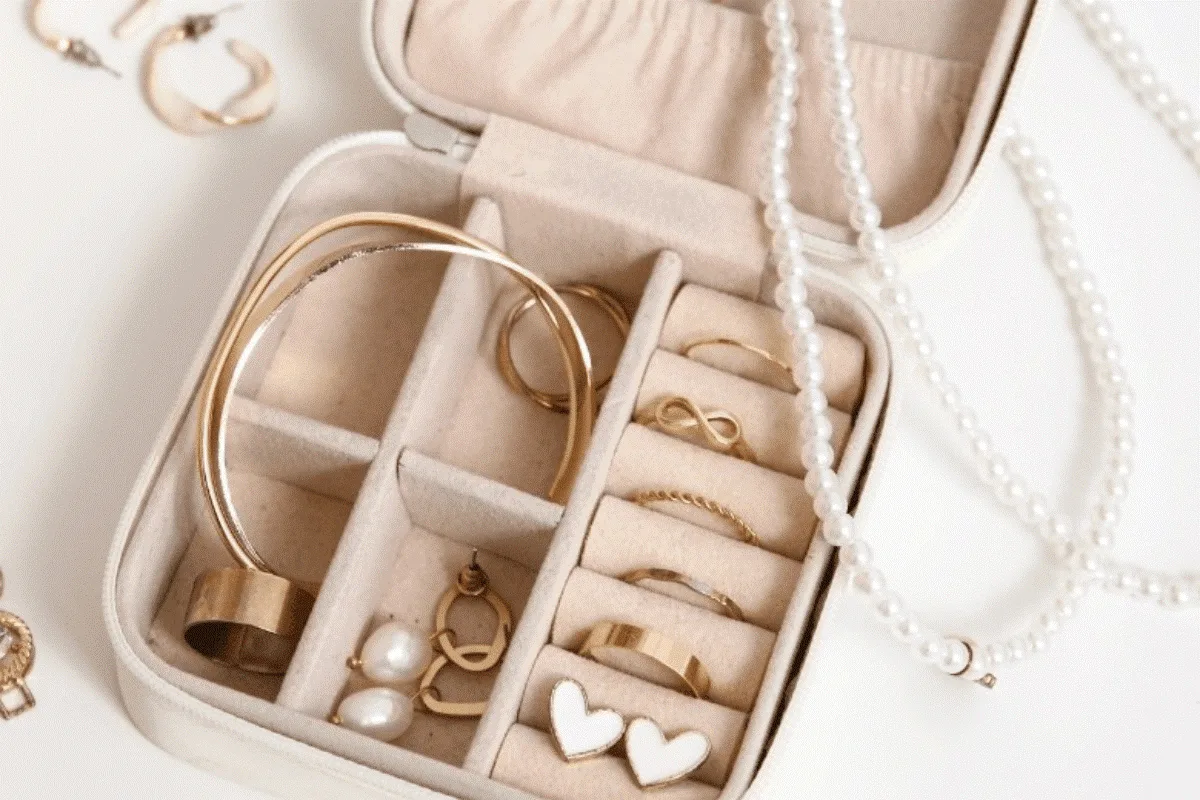 Leather boxes
