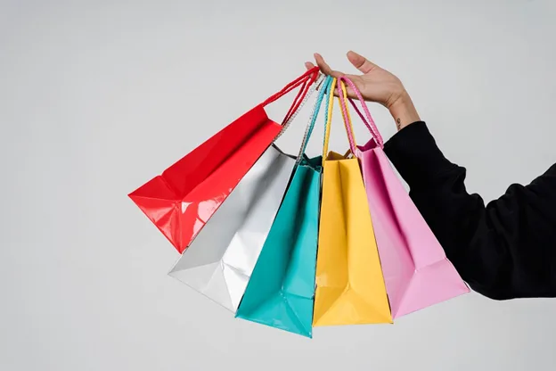 shopping bags in dubai