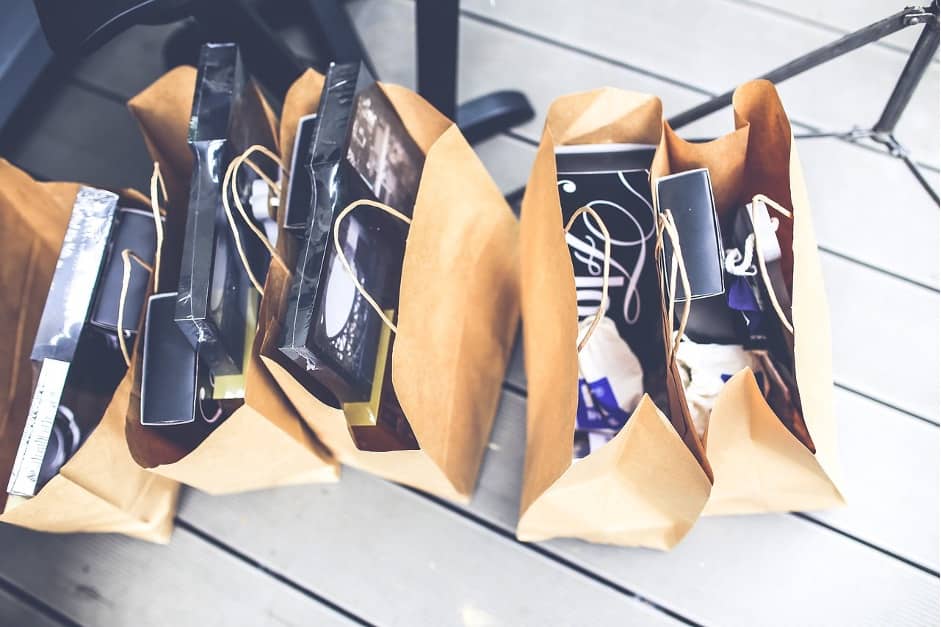 shopping bags in dubai